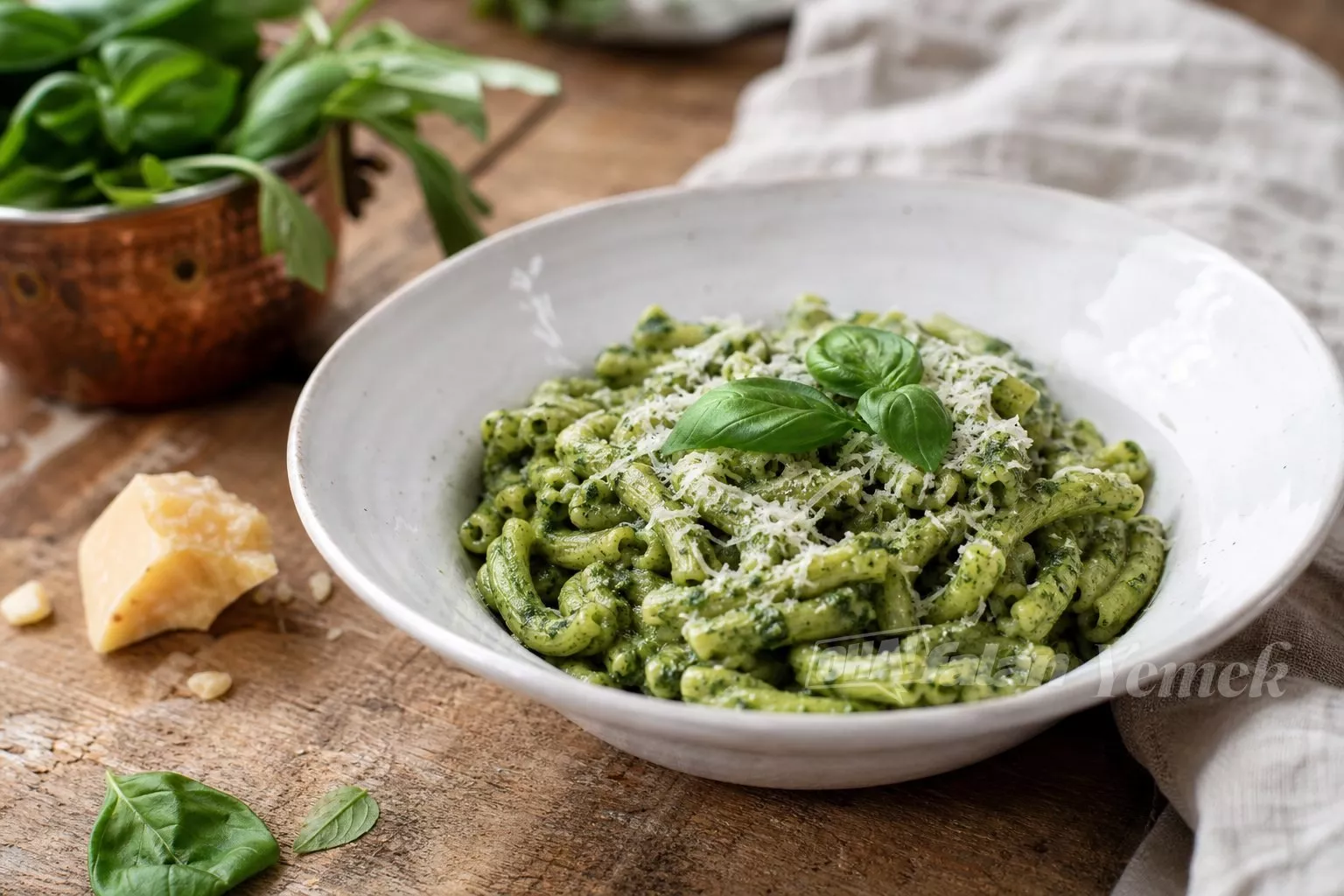 Pesto Soslu Makarna